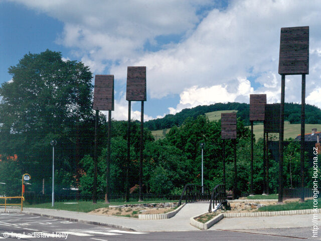 Hostašovice, Náves